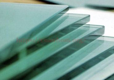 10 Sai lầm cần tránh khi chọn dịch vụ cắt kính theo yêu cầu Tphcm tại nhà