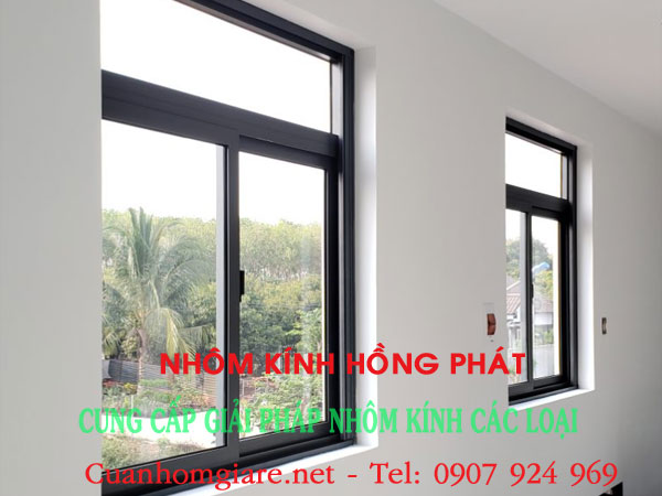 gia-cua-so-nhom-kinh-2-canh