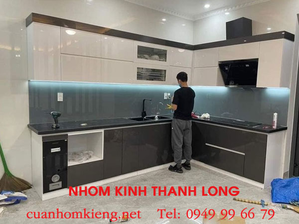 kinh-op-bep-quan-12